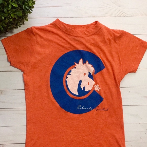 Women’s Denver Broncos tee - Picture 3 of 4